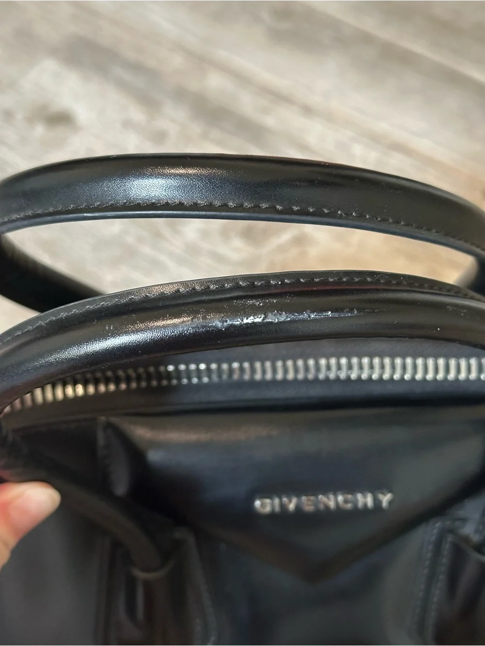 Givenchy Black Leather Antigona Lage Satchel with Shoulder Strap